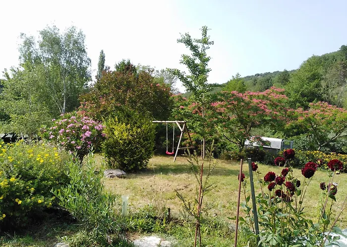 La Métairie De Lamourade, Nature Hébergement de vacances *