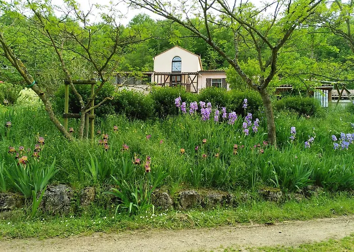 La Métairie De Lamourade, Nature Hébergement de vacances *